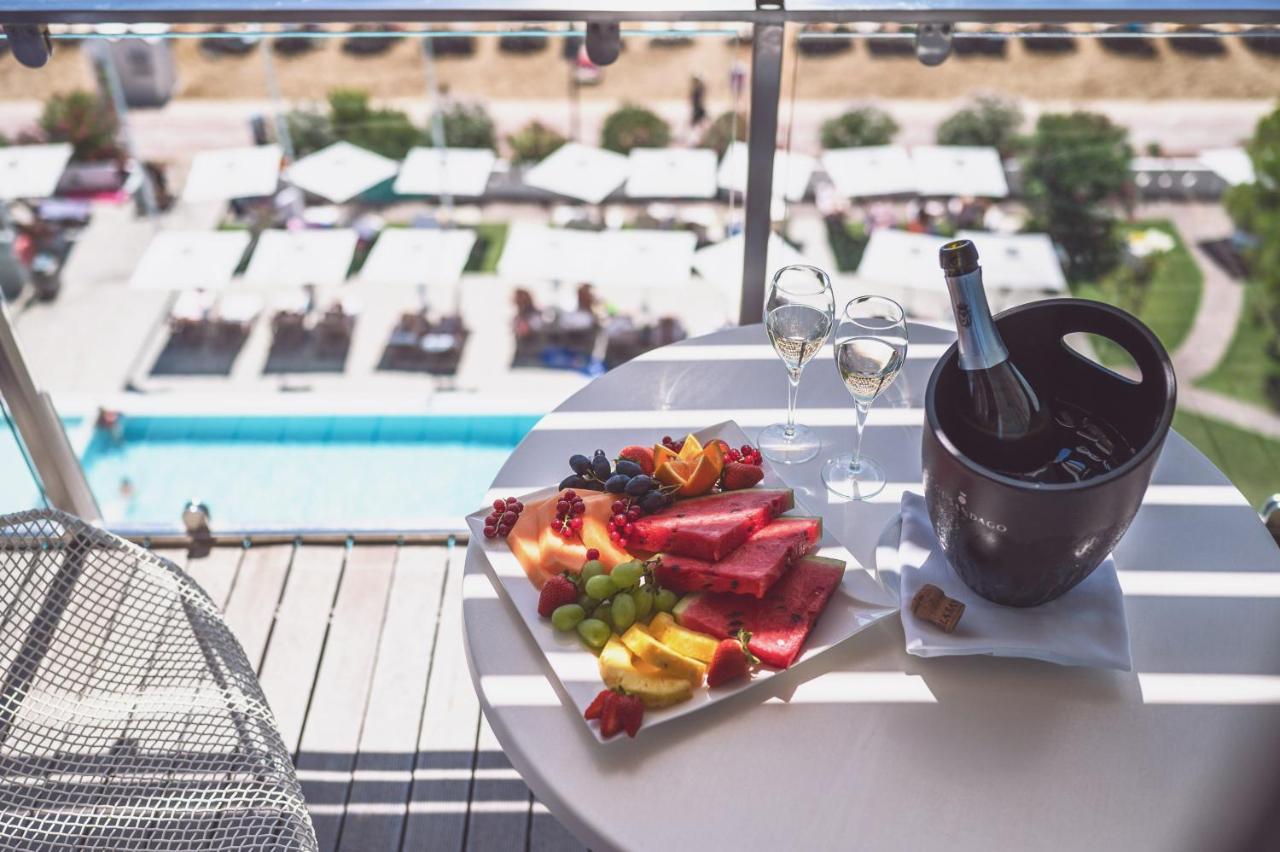 Hotel Cesare Augustus Lido di Jesolo Esterno foto