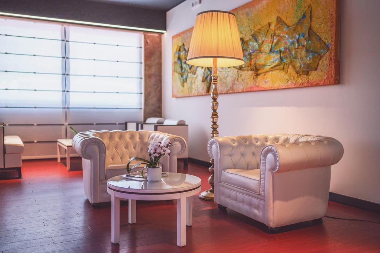 Hotel Cesare Augustus Lido di Jesolo Esterno foto