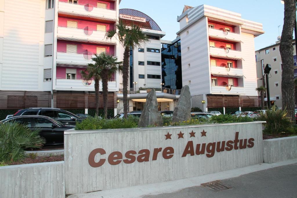 Hotel Cesare Augustus Lido di Jesolo Esterno foto