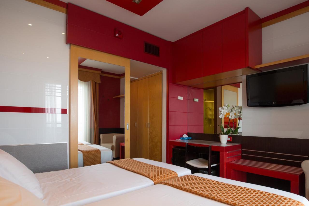 Hotel Cesare Augustus Lido di Jesolo Esterno foto
